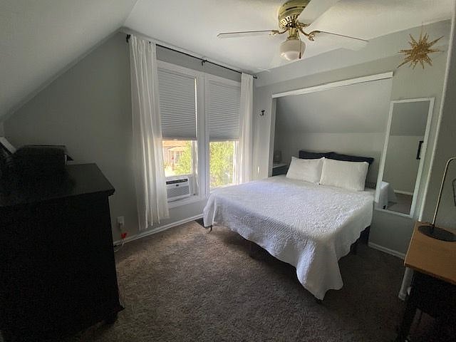 Sunny bedroom with mountain views!