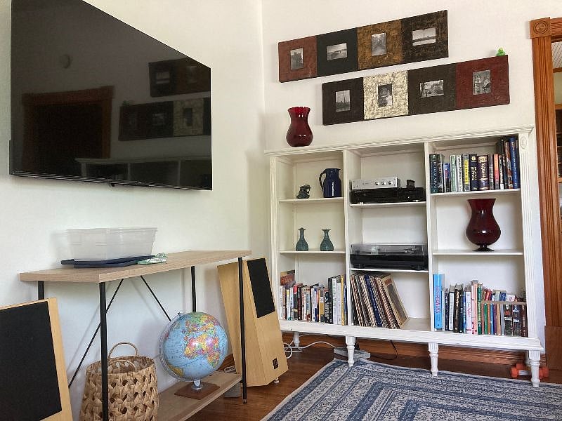 Wall mounted smart TV, stereo with record player