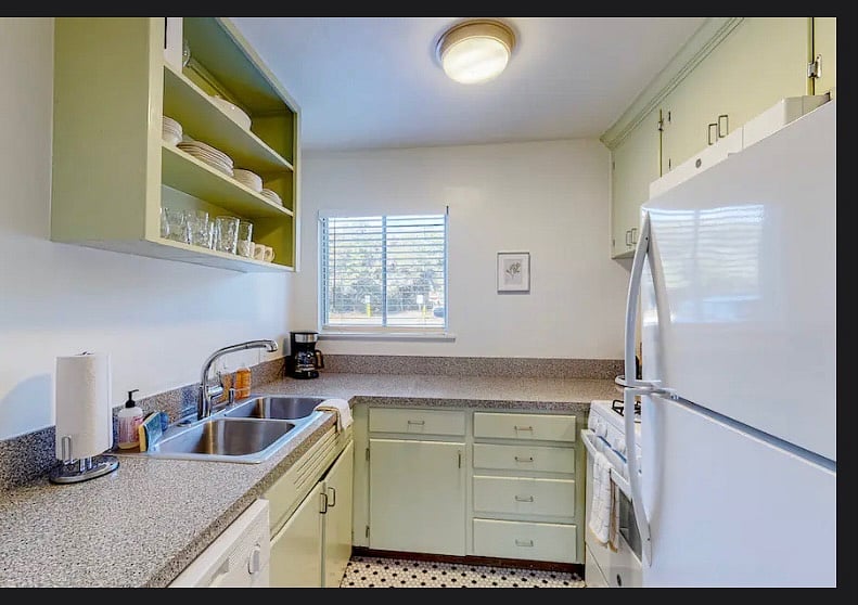 Furnished Finder property 581383_1 photo 6