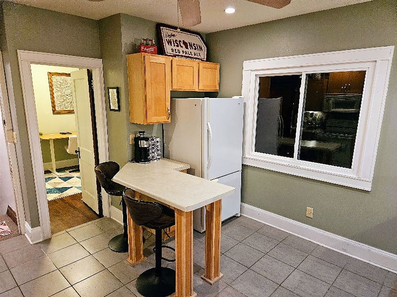 Furnished Finder property 581400_1 photo 14