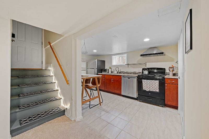 Furnished Finder property 581406_1 photo 3