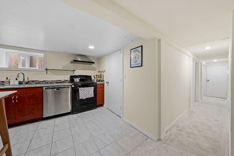 Furnished Finder property 581406_1 photo 4