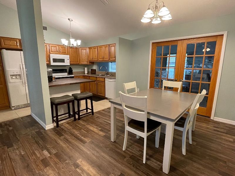 Furnished Finder property 581407_1 photo 3