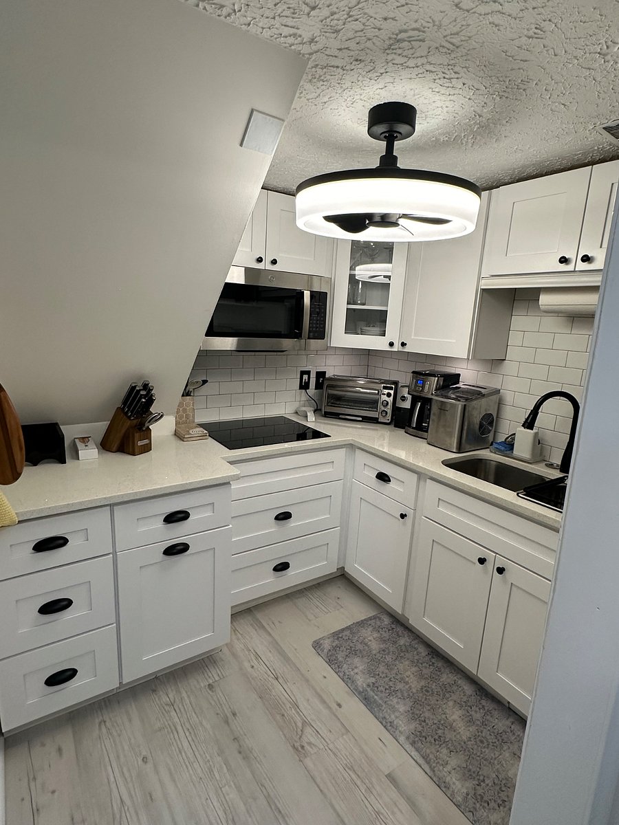 Furnished Finder property 581455_1 photo 3