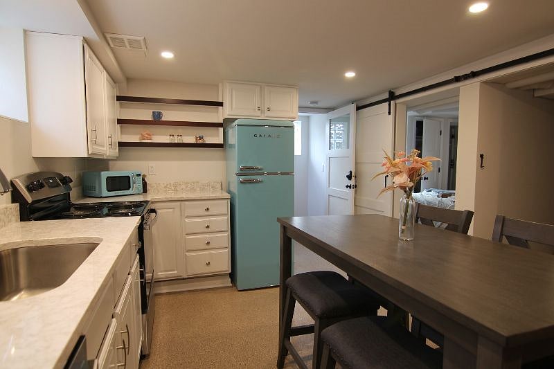 Furnished Finder property 581484_1 photo 23