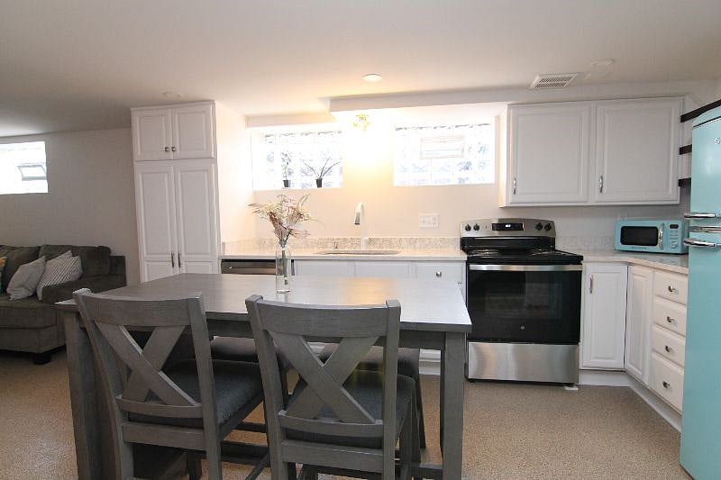 Furnished Finder property 581484_1 photo 7