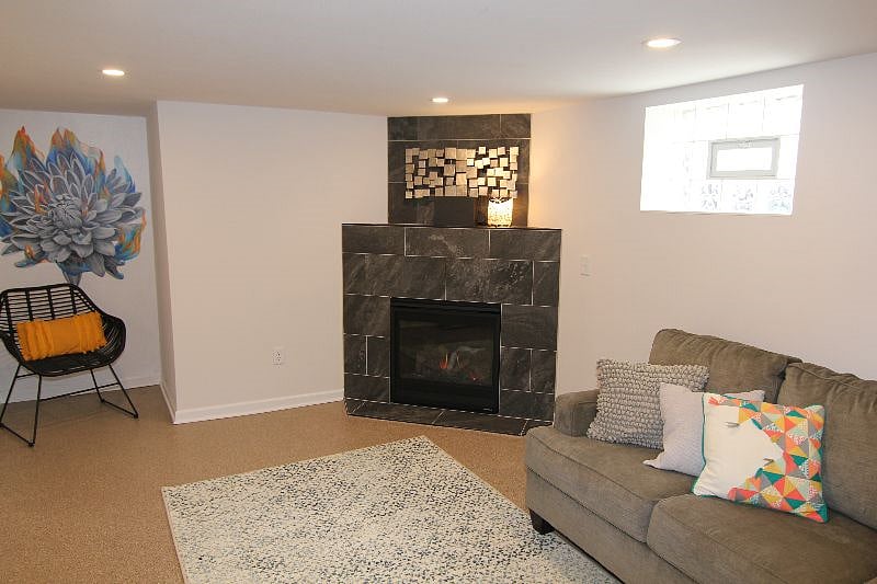 Furnished Finder property 581484_1 photo 18