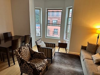 Living/dining area