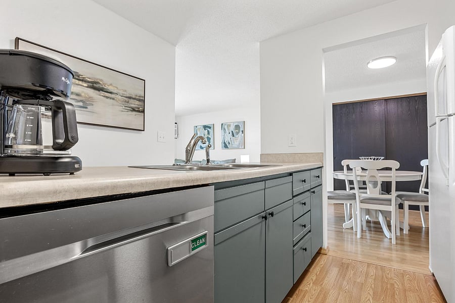 Furnished Finder property 581512_1 photo 10