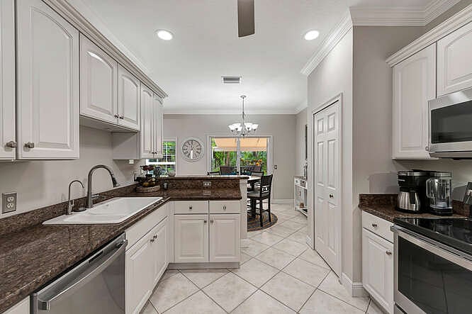 Furnished Finder property 581526_1 photo 11
