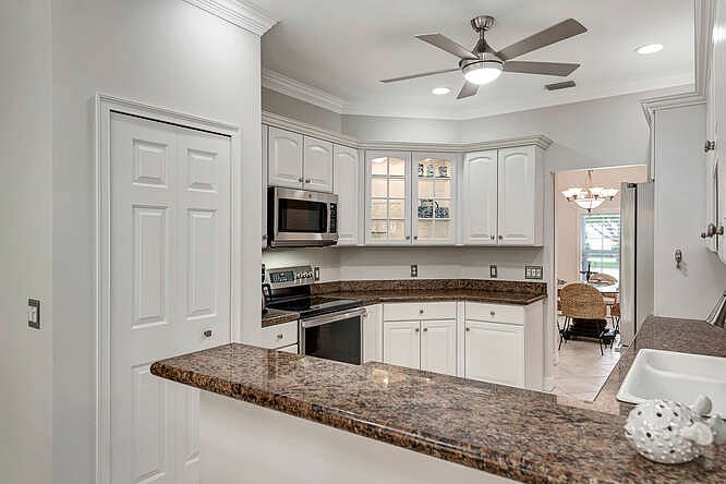 Furnished Finder property 581526_1 photo 9