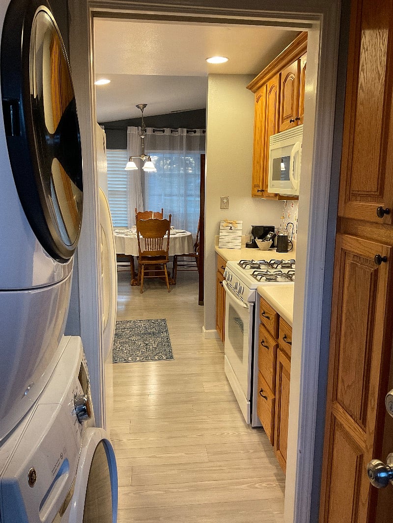 Furnished Finder property 581541_1 photo 15