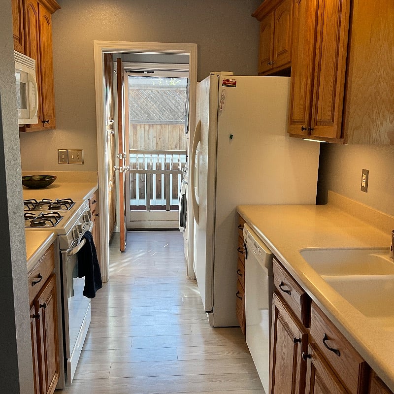 Furnished Finder property 581541_1 photo 10