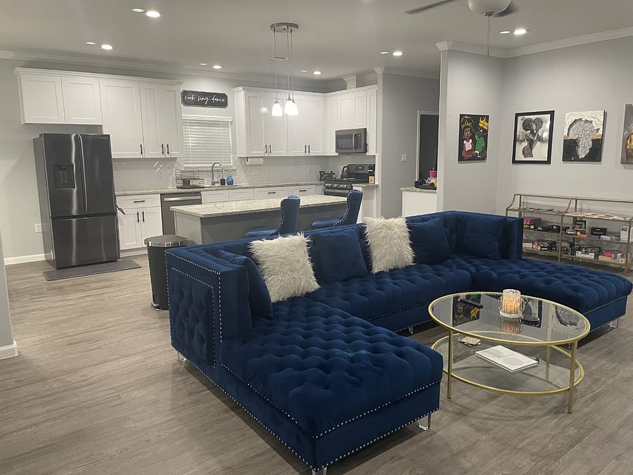 Furnished Finder property 581577_2 photo 9