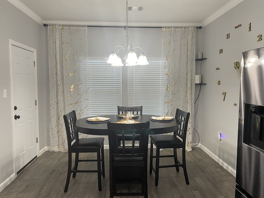 Furnished Finder property 581577_2 photo 10
