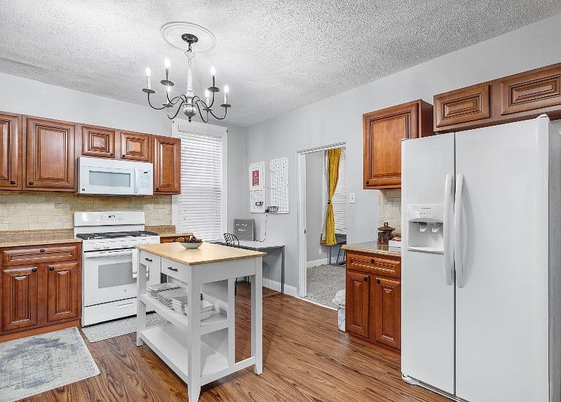 Furnished Finder property 581622_1 photo 9