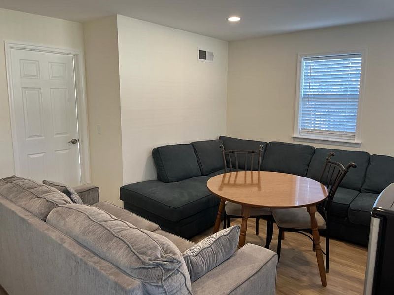 Furnished Finder property 581631_1 photo 6