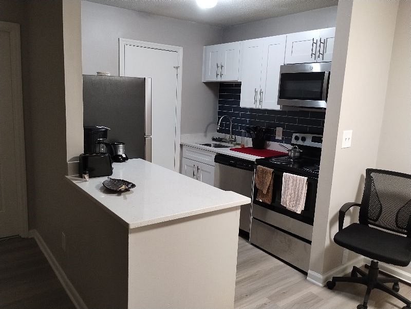 Furnished Finder property 581639_1 photo 3