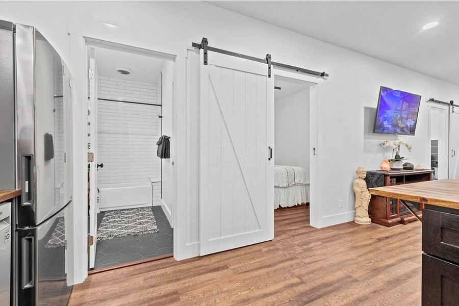 Furnished Finder property 581647_1 photo 4