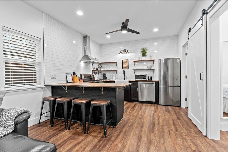 Furnished Finder property 581647_1 photo 8