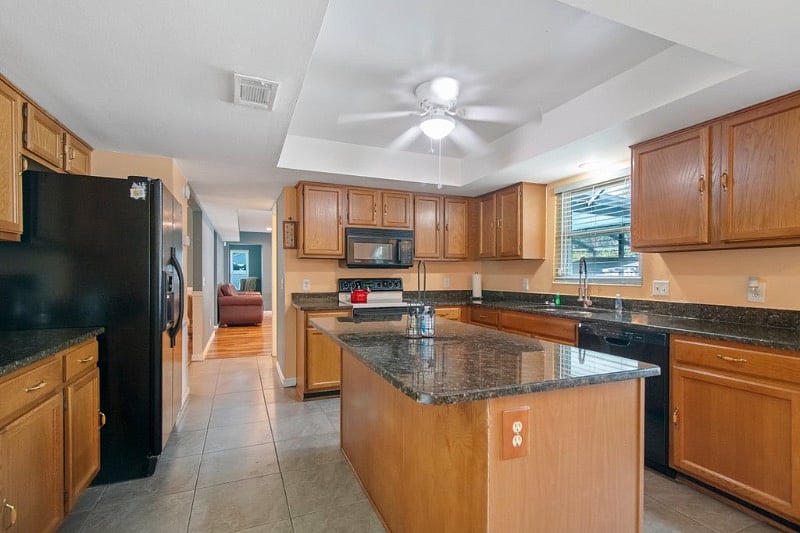 Furnished Finder property 581653_1 photo 11