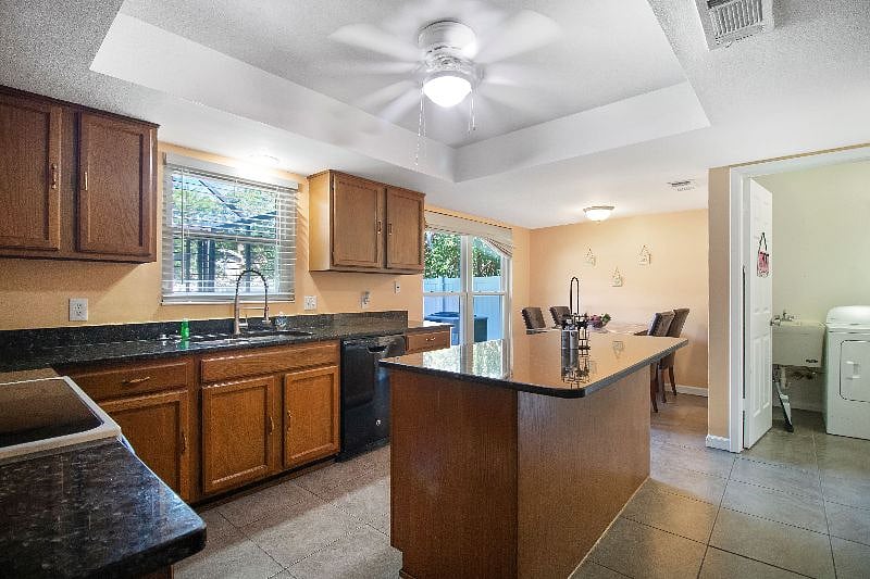 Furnished Finder property 581653_1 photo 10