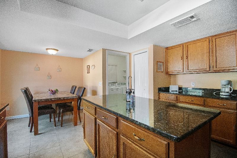 Furnished Finder property 581653_1 photo 12
