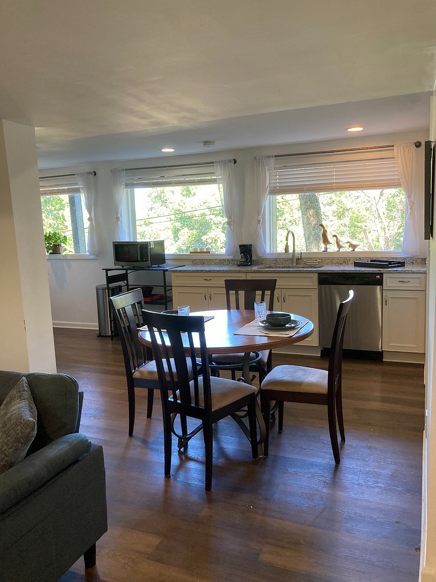 Furnished Finder property 581673_1 photo 14