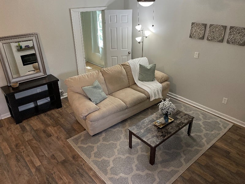 Furnished Finder property 581681_1 photo 3