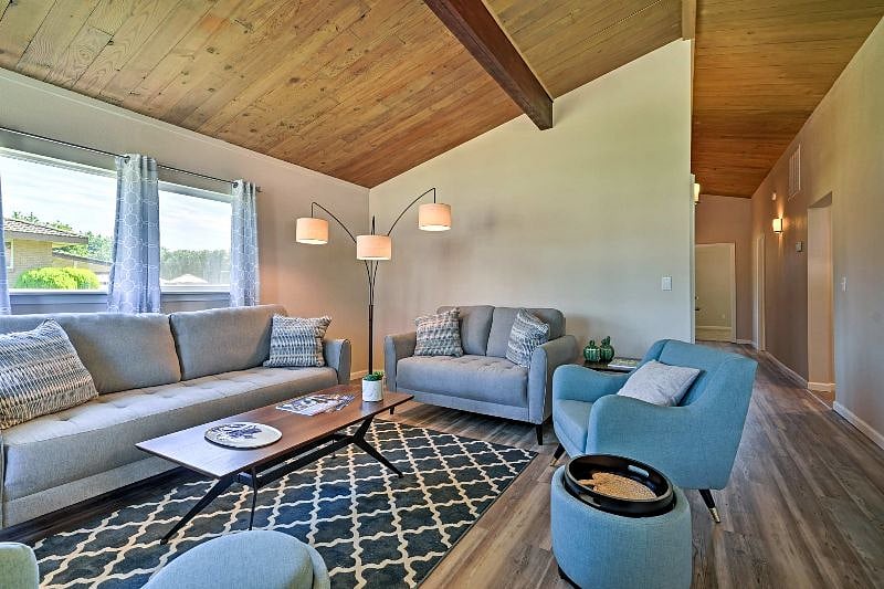 Furnished Finder property 581732_1 photo 3