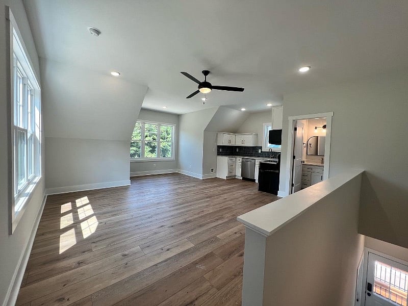 Furnished Finder property 581735_1 photo 3