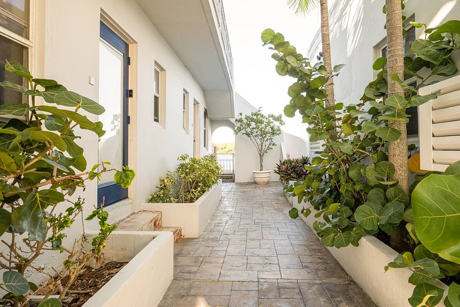 Furnished Finder property 581755_1 photo 16