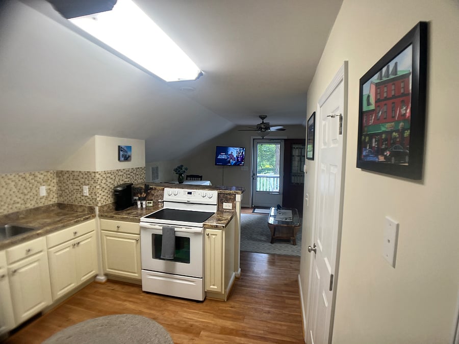 Furnished Finder property 581770_1 photo 5