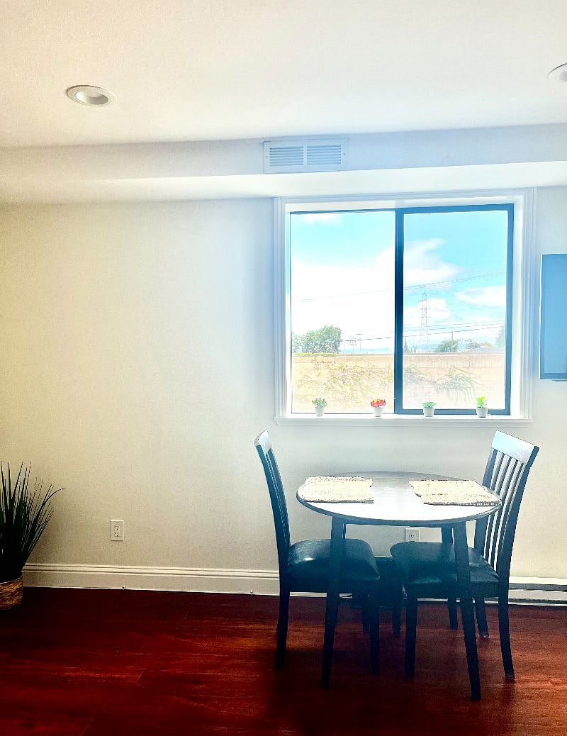 Furnished Finder property 581810_1 photo 6