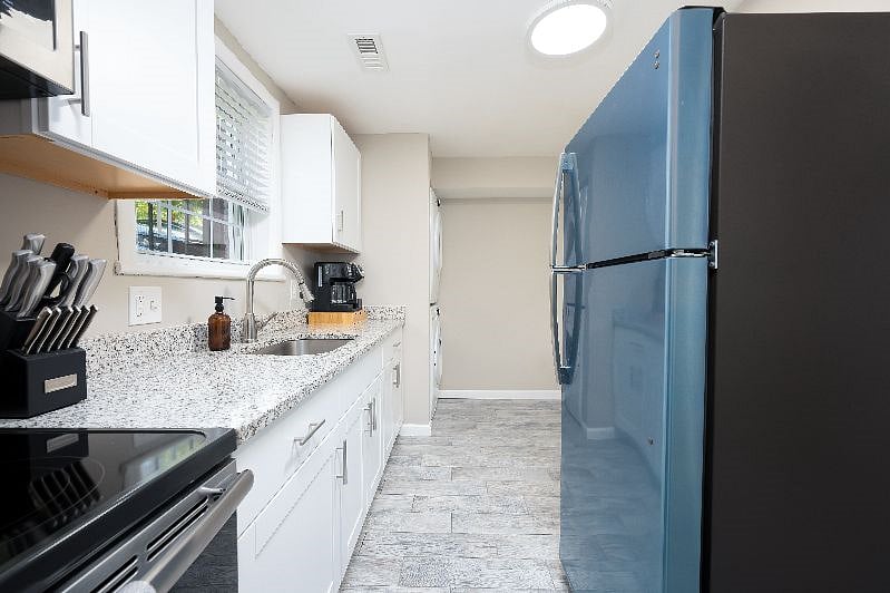 Furnished Finder property 581872_1 photo 16
