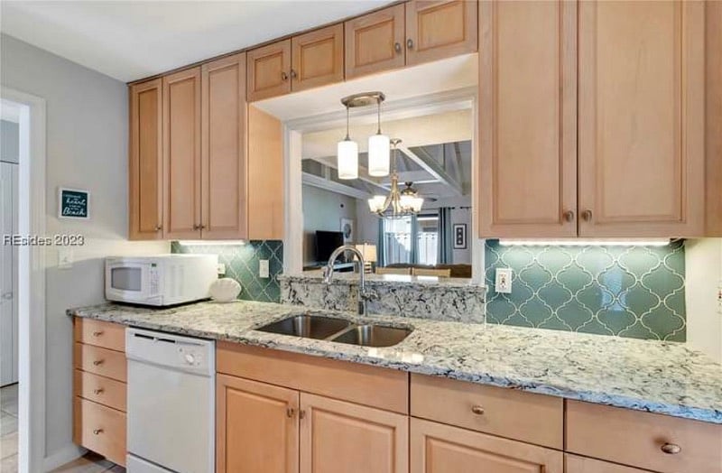 Furnished Finder property 581891_1 photo 8