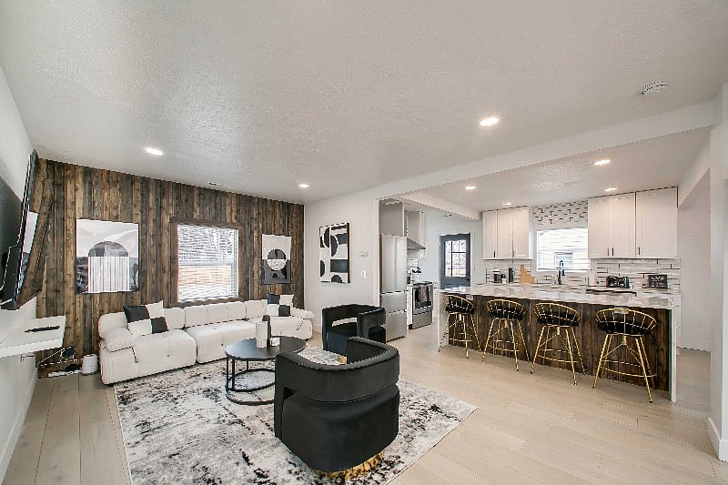 Furnished Finder property 581909_1 photo 3