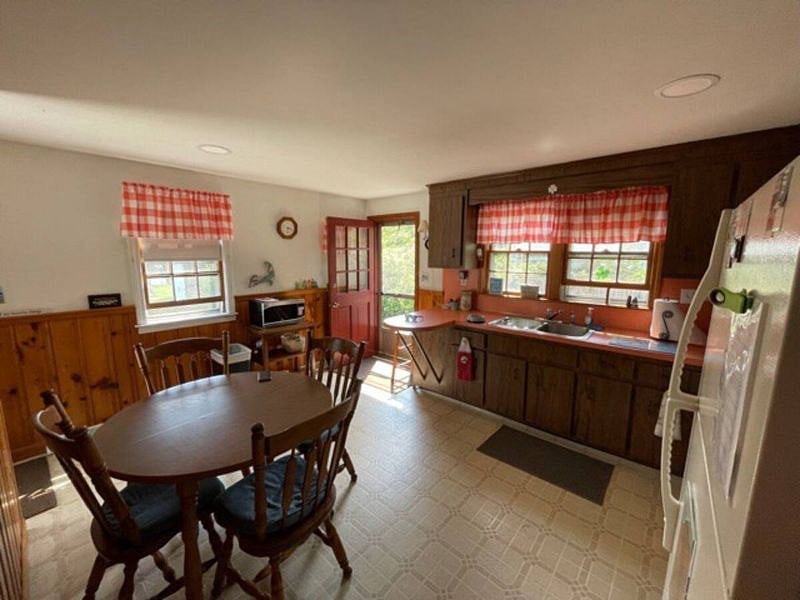 Furnished Finder property 581929_1 photo 3