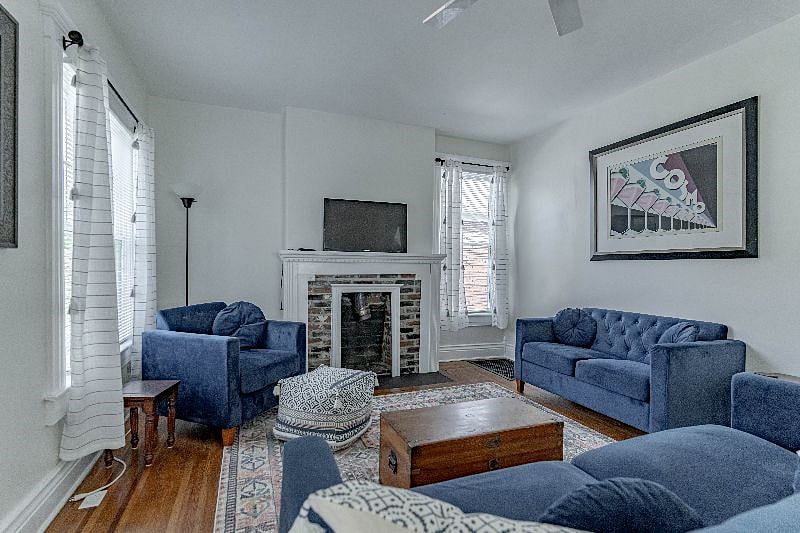 Living Room as you step in to front door