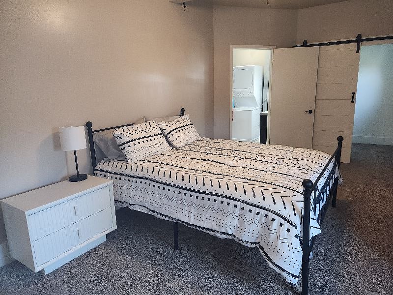 Furnished Finder property 581982_1 photo 13