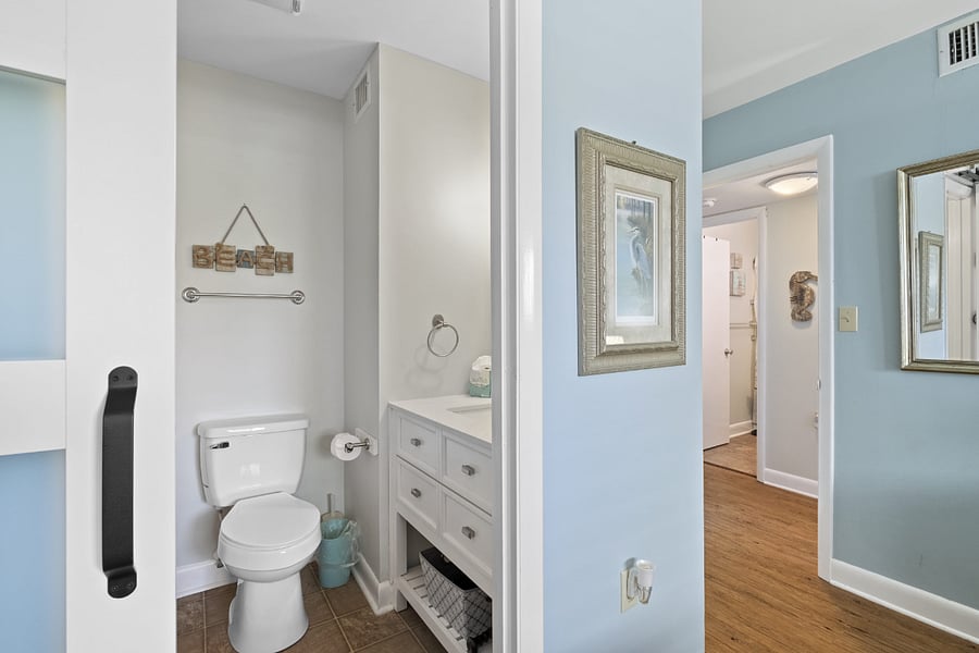 Primary ensuite full bath