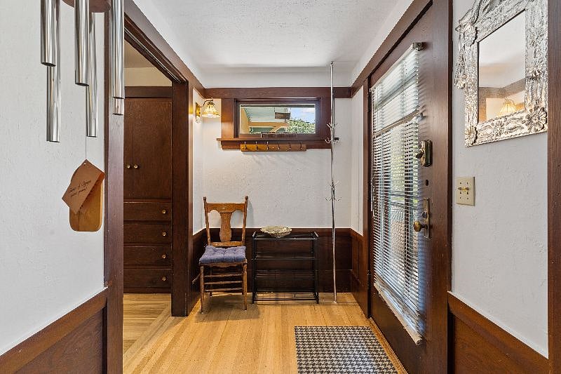 Entry Way with Vintage Chimes of Olympus