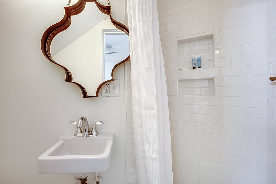 Front bathroom, attached to bedroom