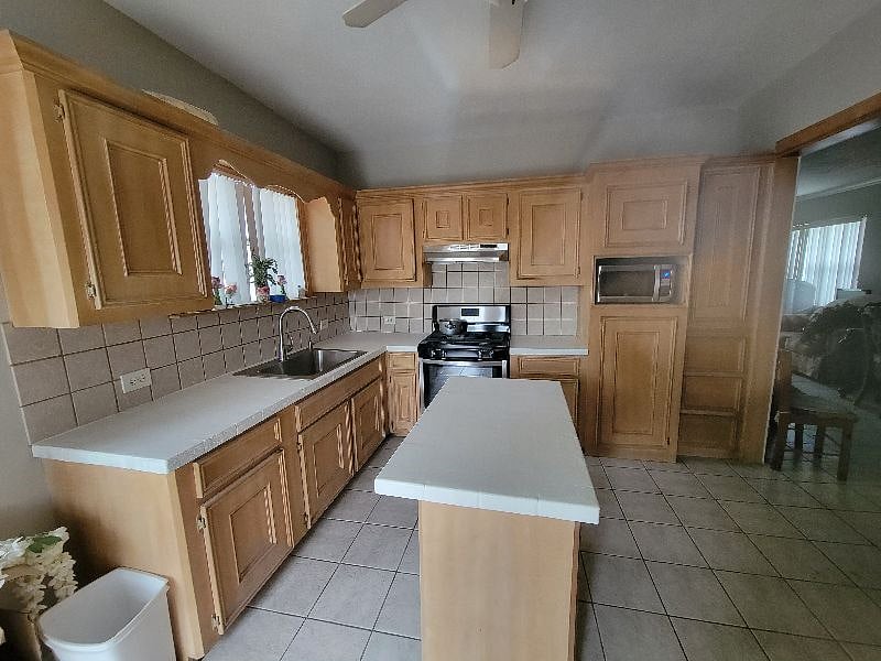 Furnished Finder property 582104_1 photo 4