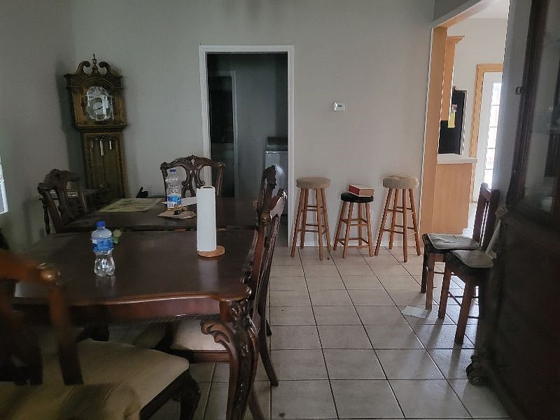 Furnished Finder property 582104_1 photo 5