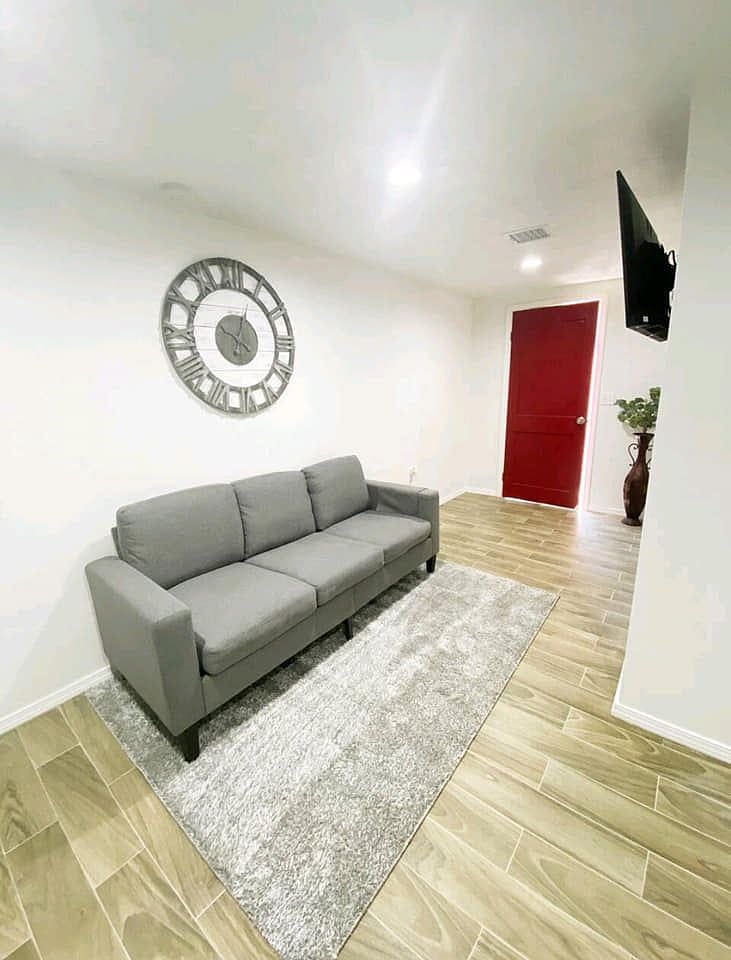 Furnished Finder property 582117_1 photo 2