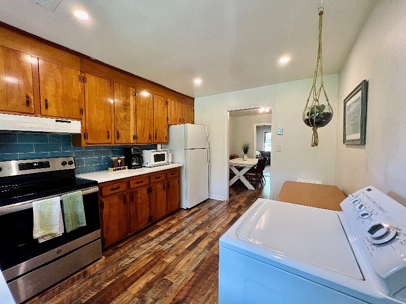 Furnished Finder property 582185_1 photo 5