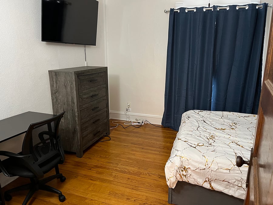 Furnished Finder property 582186_1 photo 9