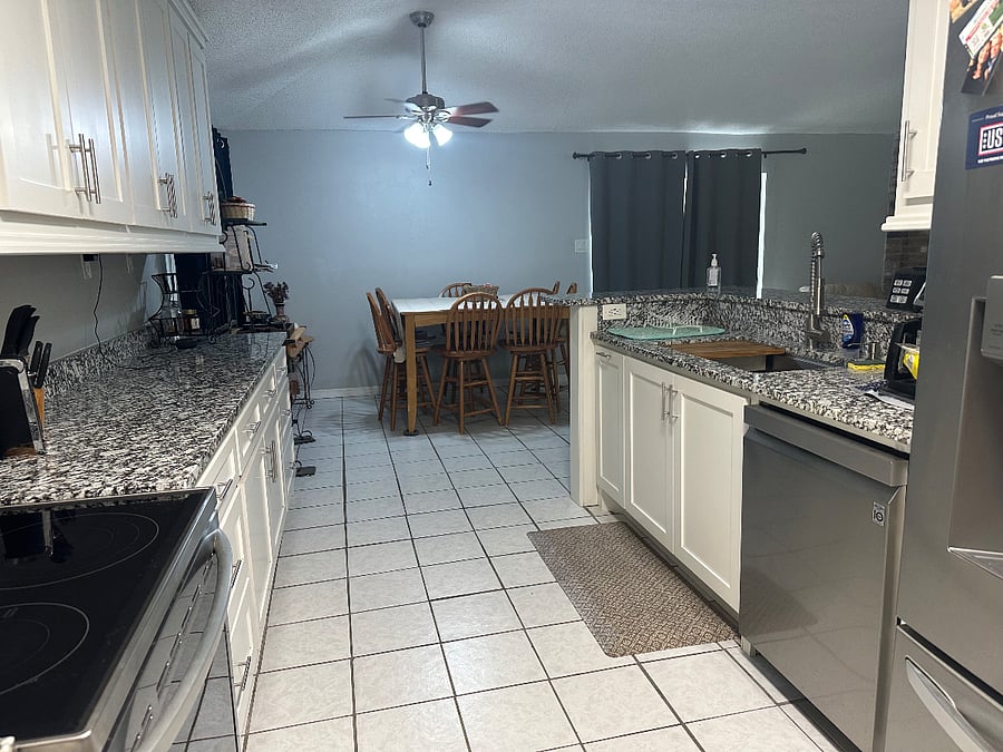 Furnished Finder property 582195_1 photo 25