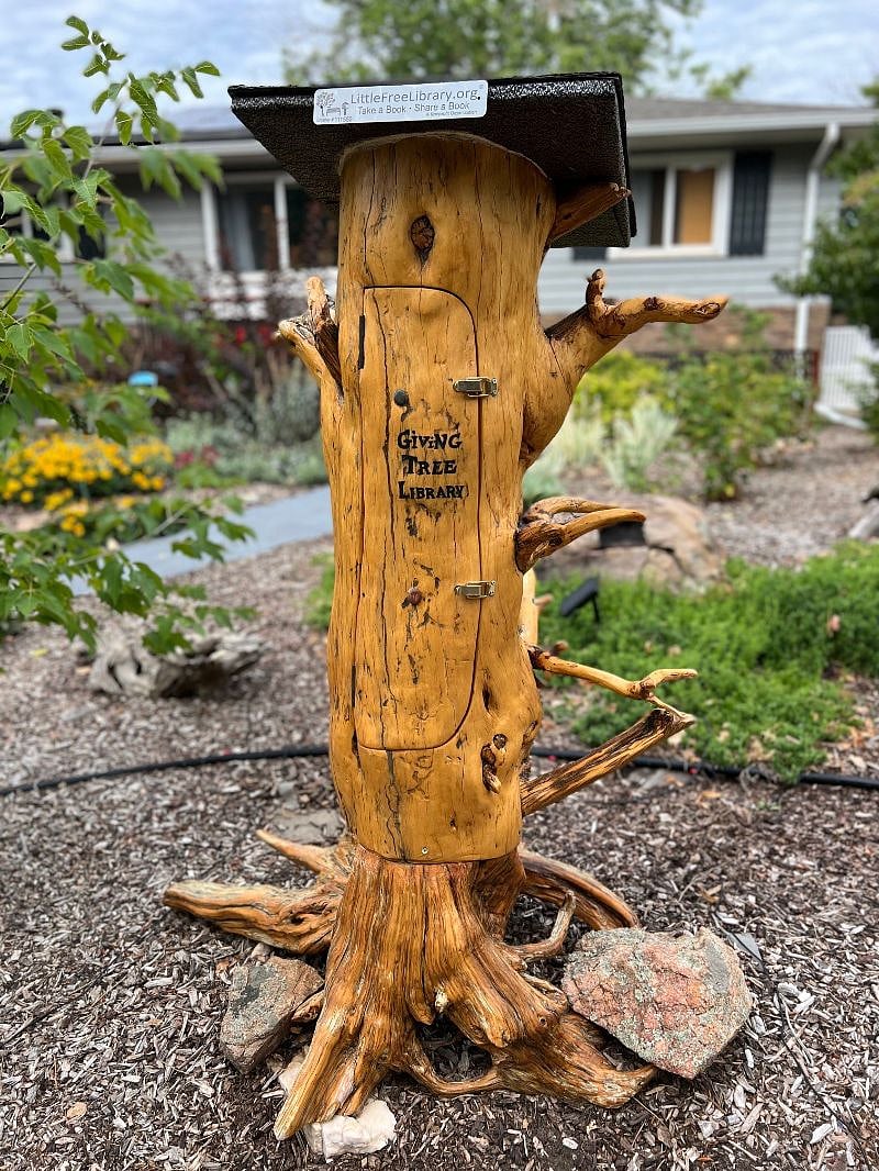 In the front yard there is a Little Free Library where you can take a book or leave a book.